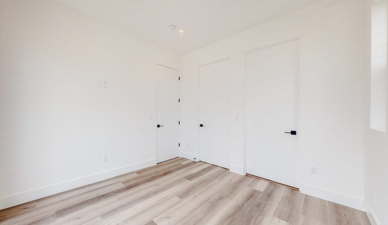 525-N-Normandie-Ave_12