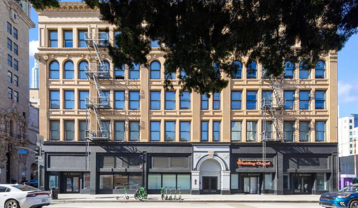 249-259-S-Broadway-Los-Angeles-CA-Building-Photo-2